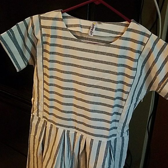 Journey Five Dress - Picture 2 of 3